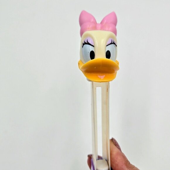 Disney Minnie Mouse And Daisy Duck Pez Dispensers Made In Hungary Pink Purple - Picture 8 of 12